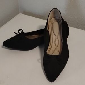 Elegant Black Women's Flats